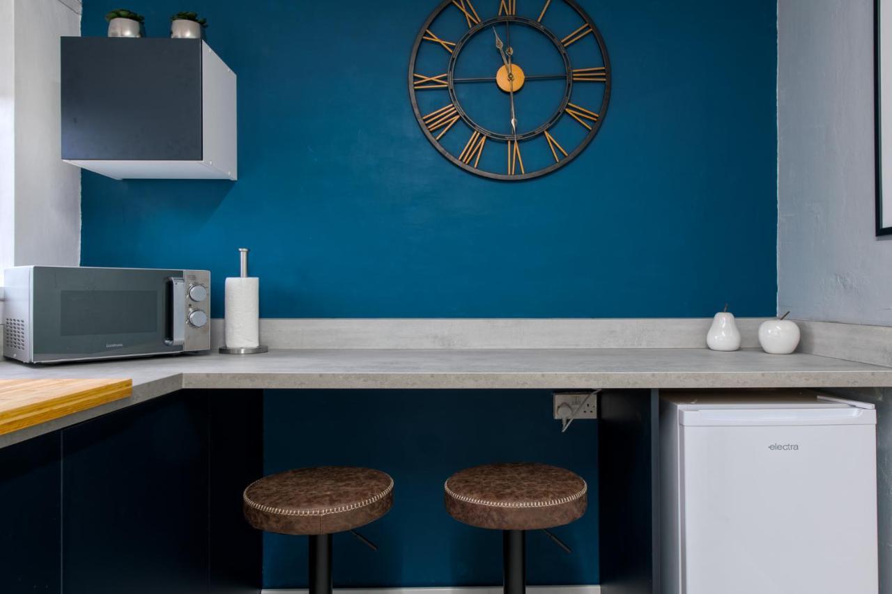 Rookwood House - Spacious Home With Free Parking - Short Stay Leeds Leeds  Extérieur photo