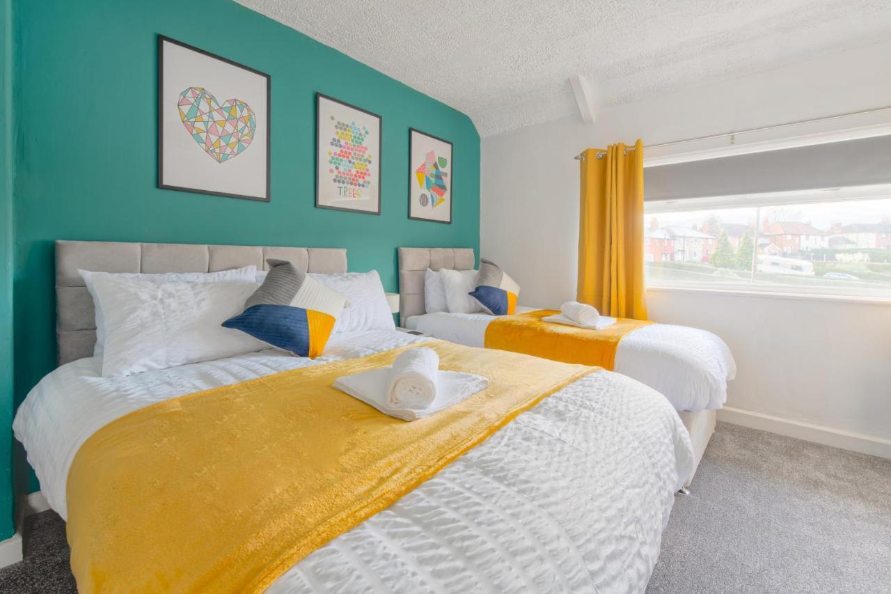 Rookwood House - Spacious Home With Free Parking - Short Stay Leeds Leeds  Extérieur photo