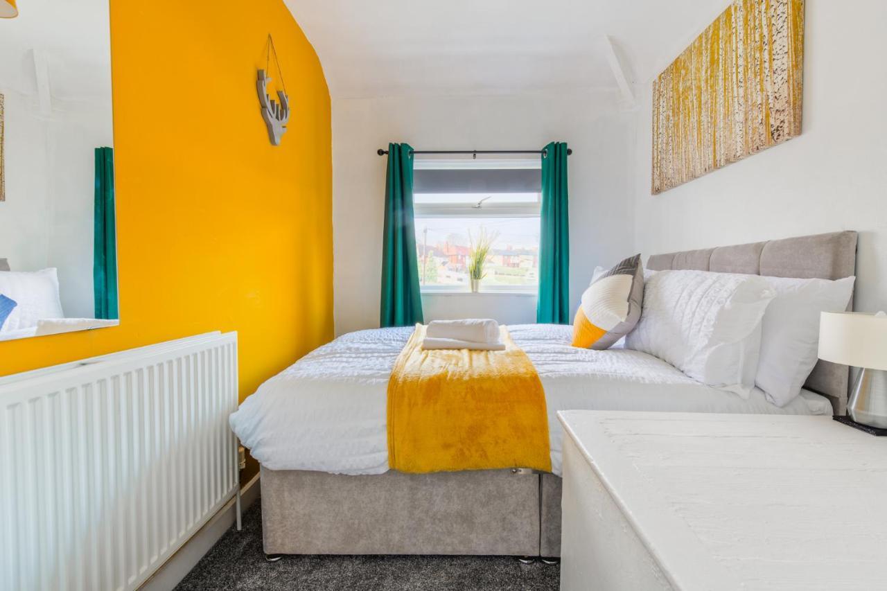Rookwood House - Spacious Home With Free Parking - Short Stay Leeds Leeds  Extérieur photo