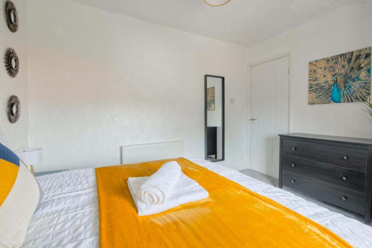 Rookwood House - Spacious Home With Free Parking - Short Stay Leeds Leeds  Extérieur photo