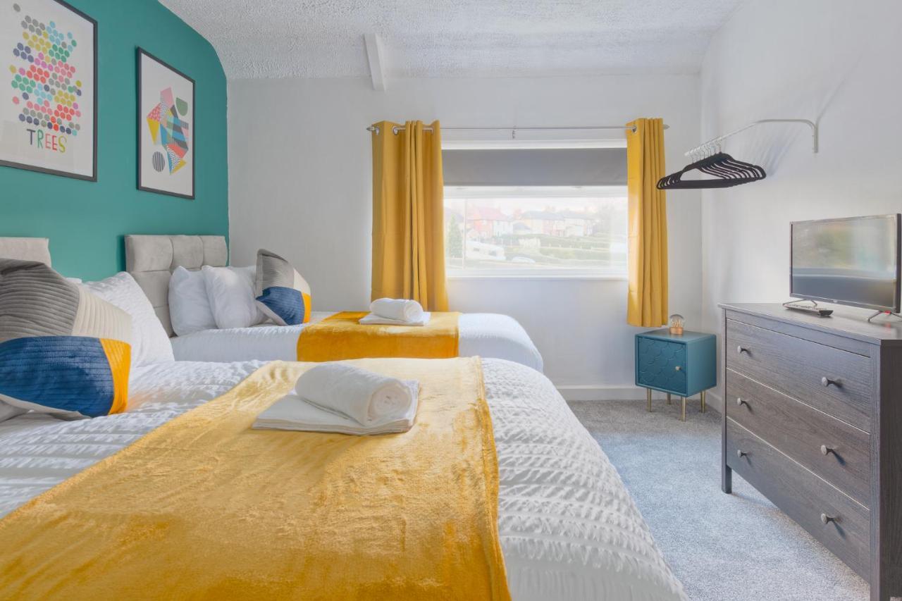 Rookwood House - Spacious Home With Free Parking - Short Stay Leeds Leeds  Extérieur photo