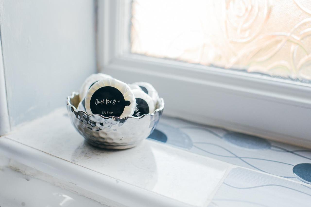 Rookwood House - Spacious Home With Free Parking - Short Stay Leeds Leeds  Extérieur photo